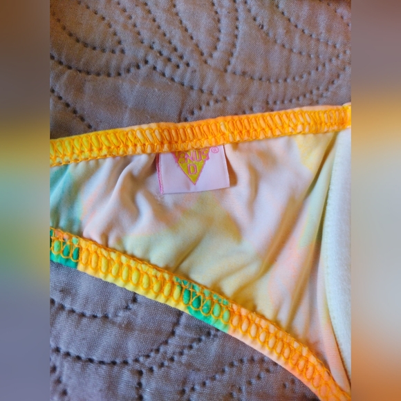 Vintage Venus 80s 90s High Cut Floral Bikini Set Swim Wear sz S/M - Picture 7 of 12